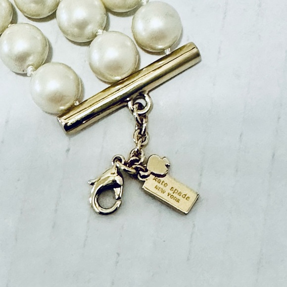 KATE SPADE PEARL GOLD BOW NECKLACE - Picture 4 of 5